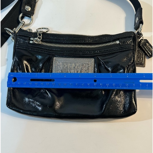 🖤Coach Poppy Textured Black Patent Leather Small Crossbody Purse 🖤 - Picture 4 of 12